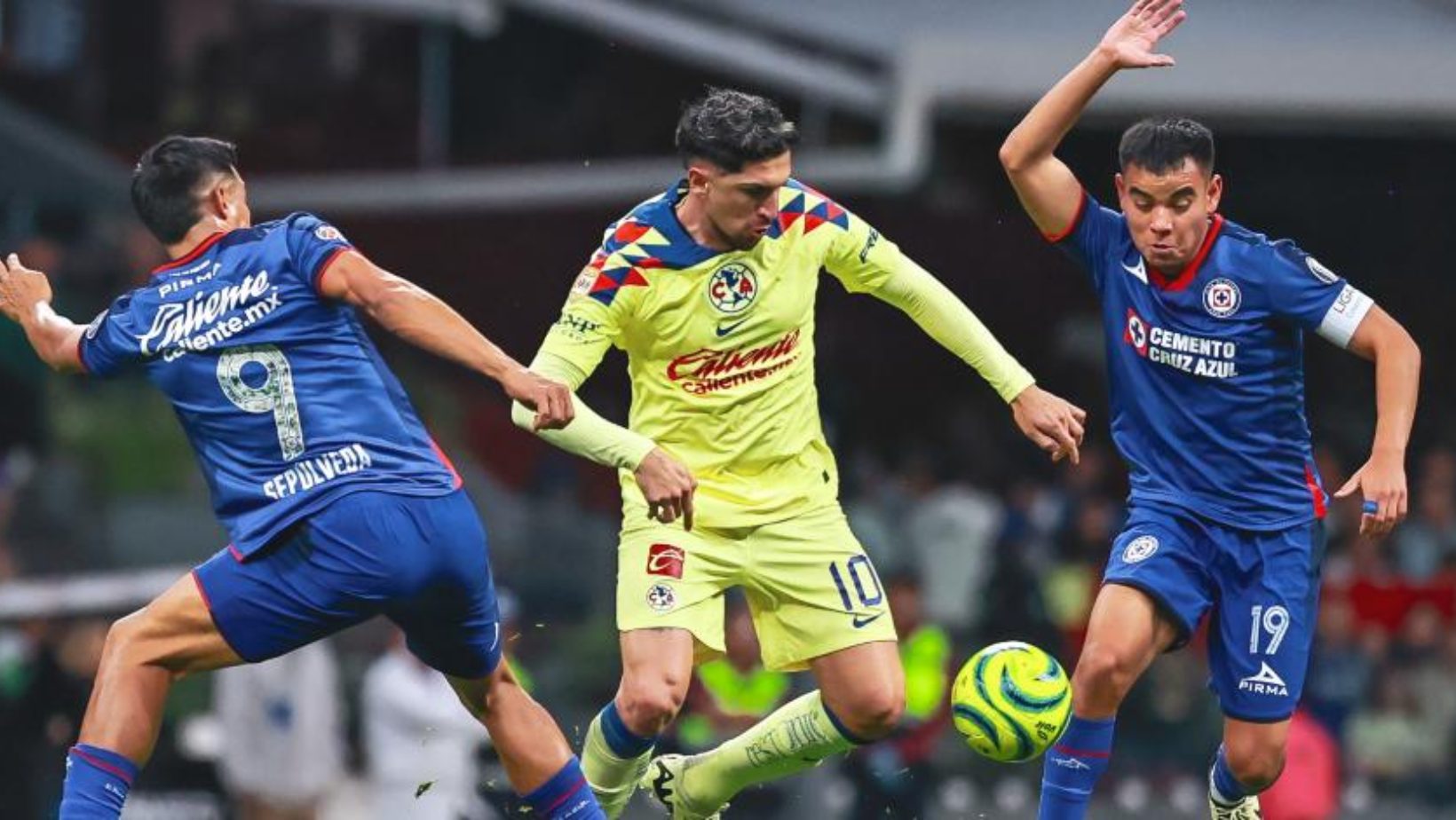 Por qué el Cruz Azul no quiso jugar en el Azteca Sabrosita Digital